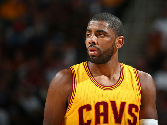 着俱乐部对 着俱乐部对