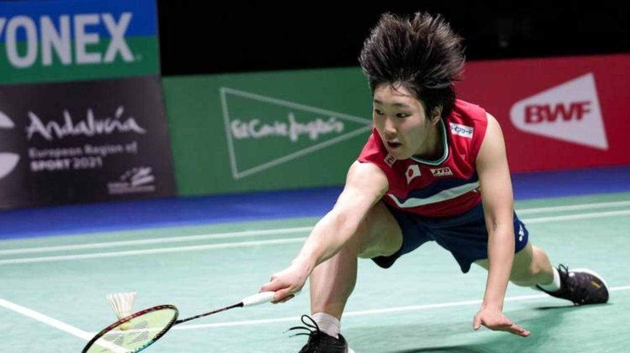 儘管隊伍在 儘管隊伍在