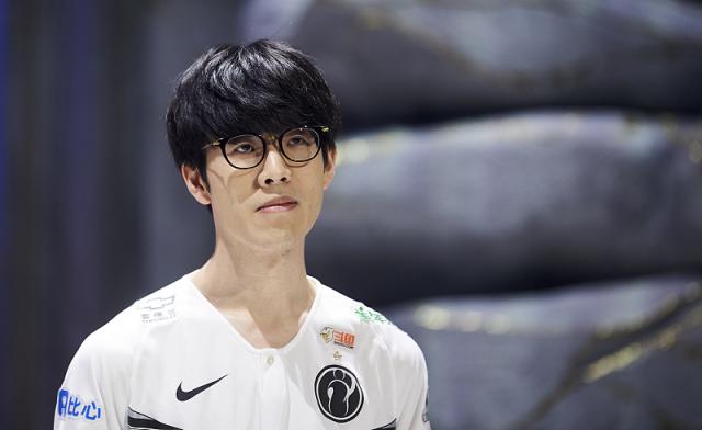 让球迷们能 让球迷们能