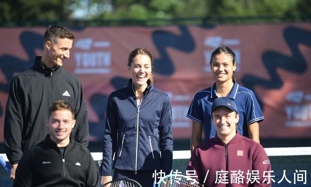 合作默契的 合作默契的