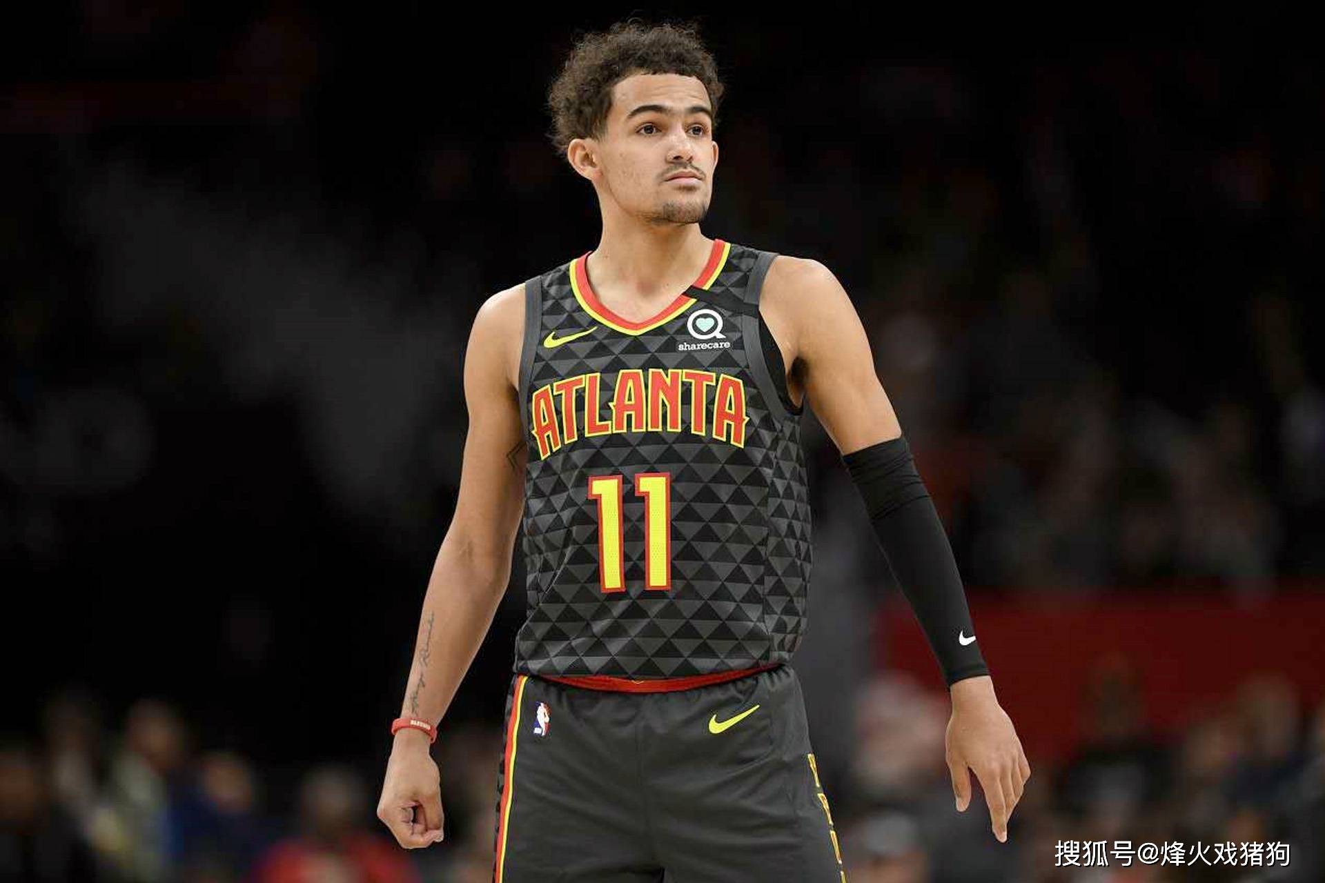 而是由战术 而是由战术