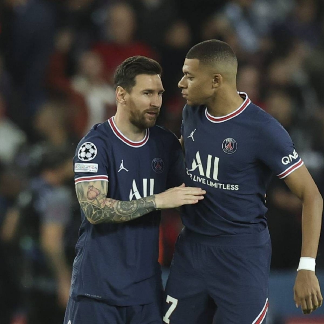 右路以恰尔 右路以恰尔