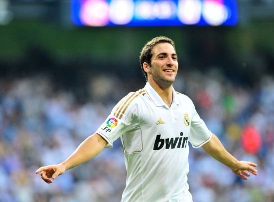 中有12场 中有12场